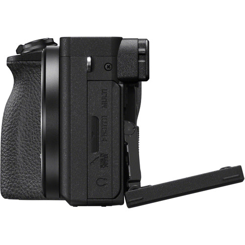 Sony a6600 Mirrorless Camera with 18-135mm f/3.5-5.6 Lens