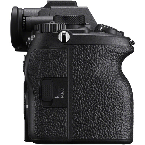 Sony a7R V Mirrorless Camera with 24-70mm f/2.8 II Lens and Basic Bundle
