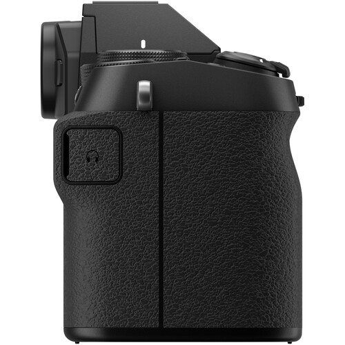 FUJIFILM X-S20 Mirrorless Camera with 15-45mm Lens